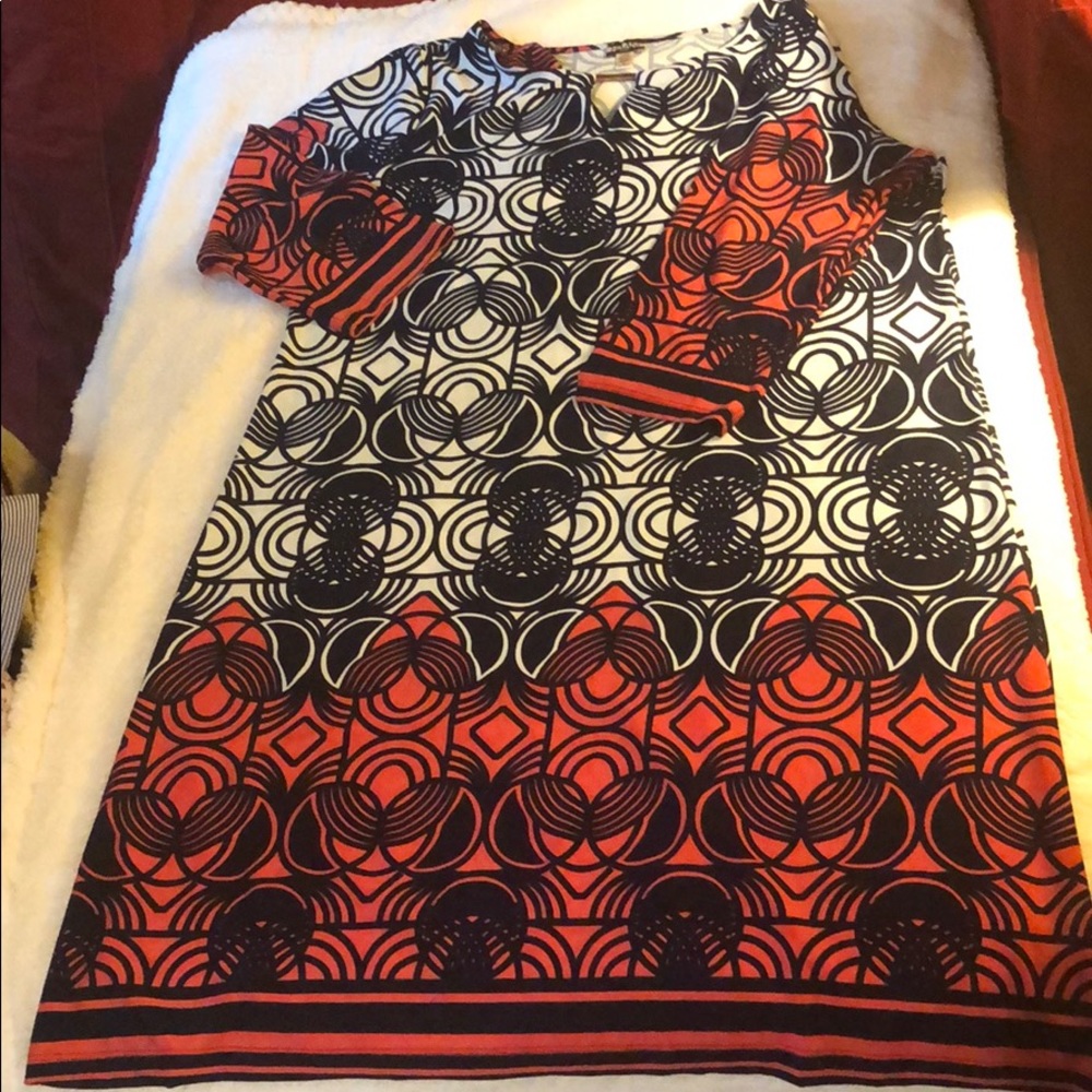 Women’s dress